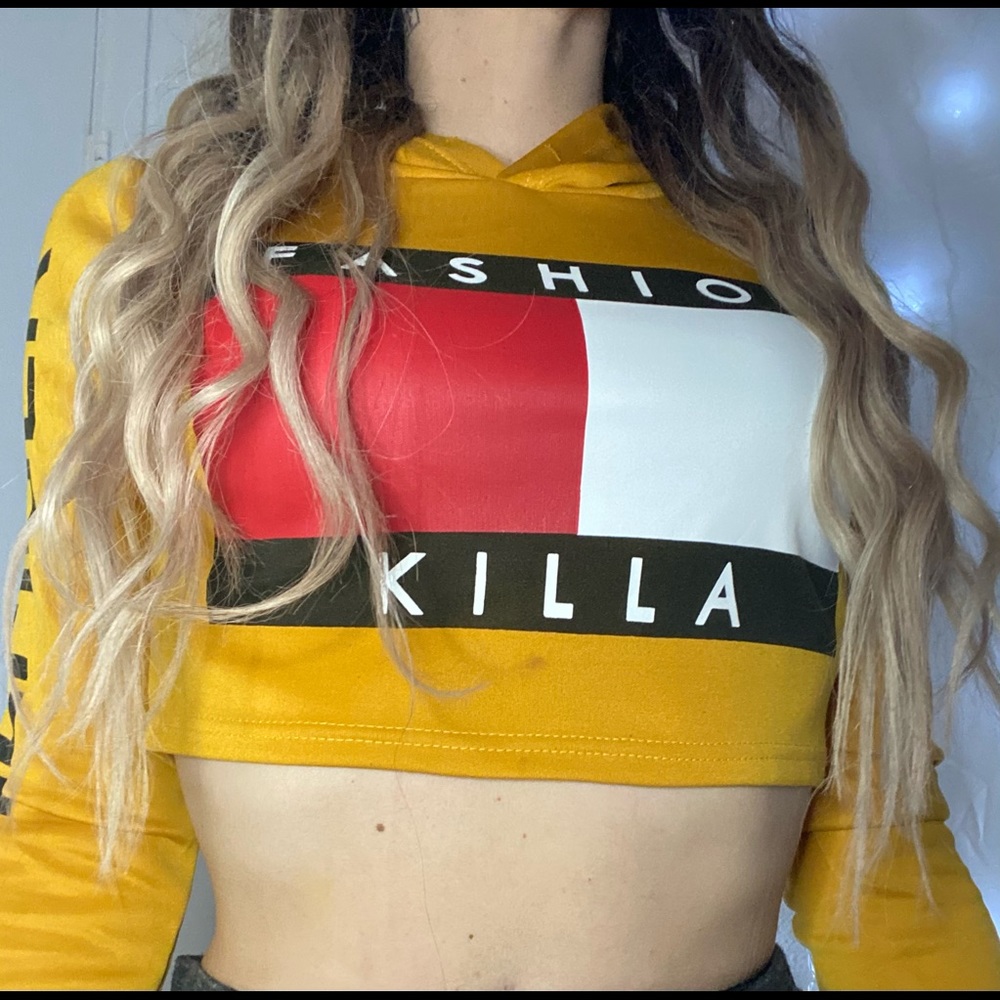 Fashion killa crop hoodie